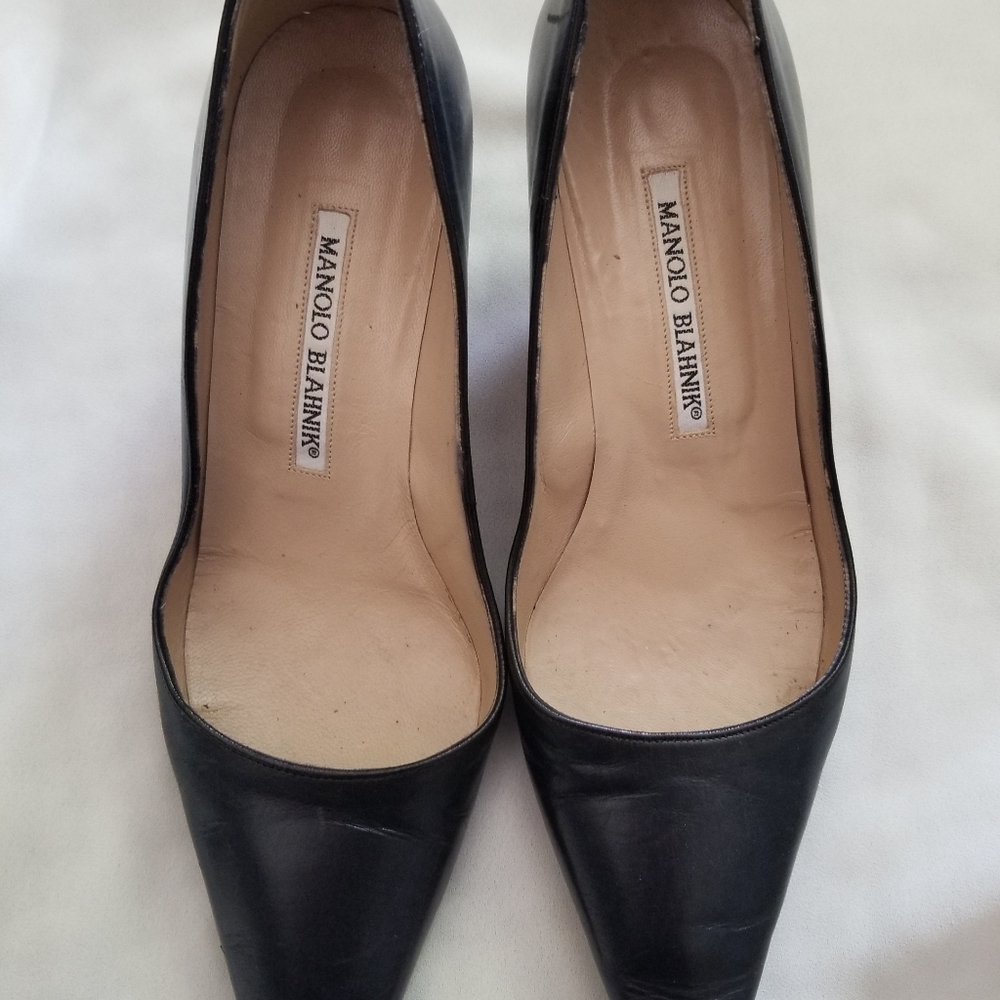 Manolo Blahnik  Black Leather Heels Size 37.5